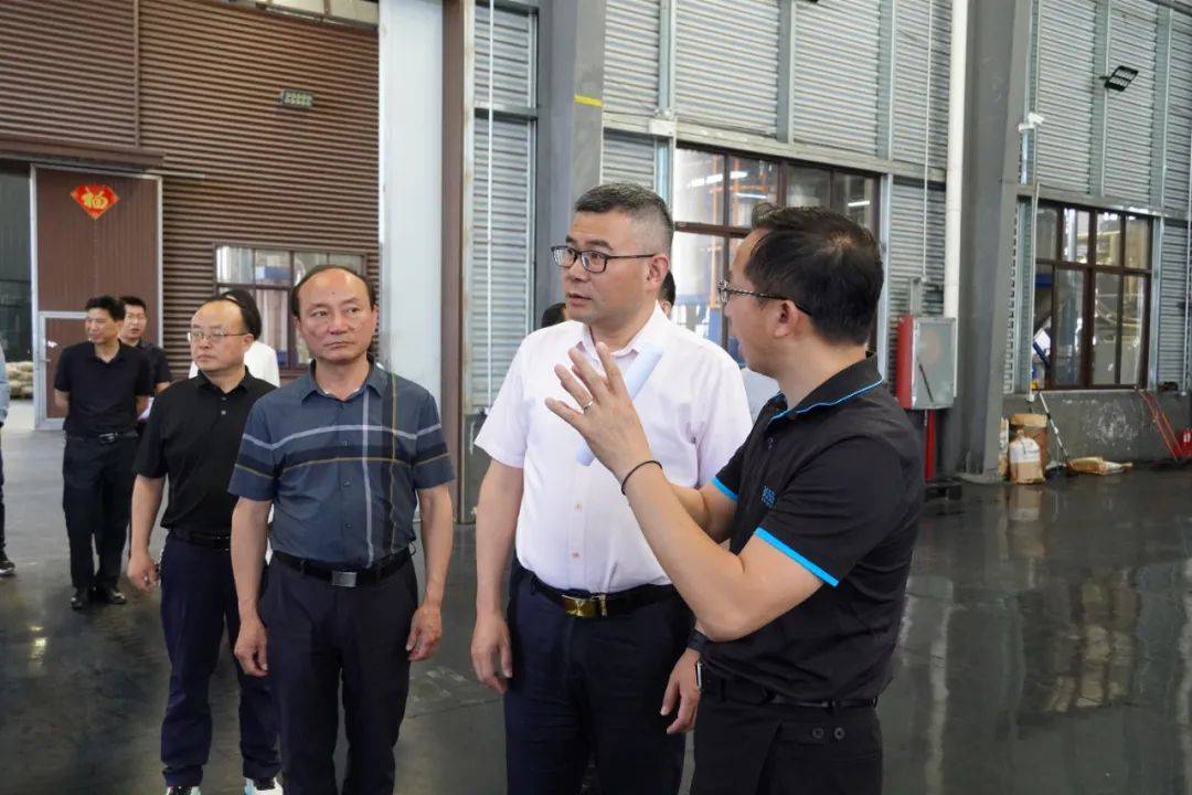 王国林走访督导重点企业上市工作_发展_潜山_服务