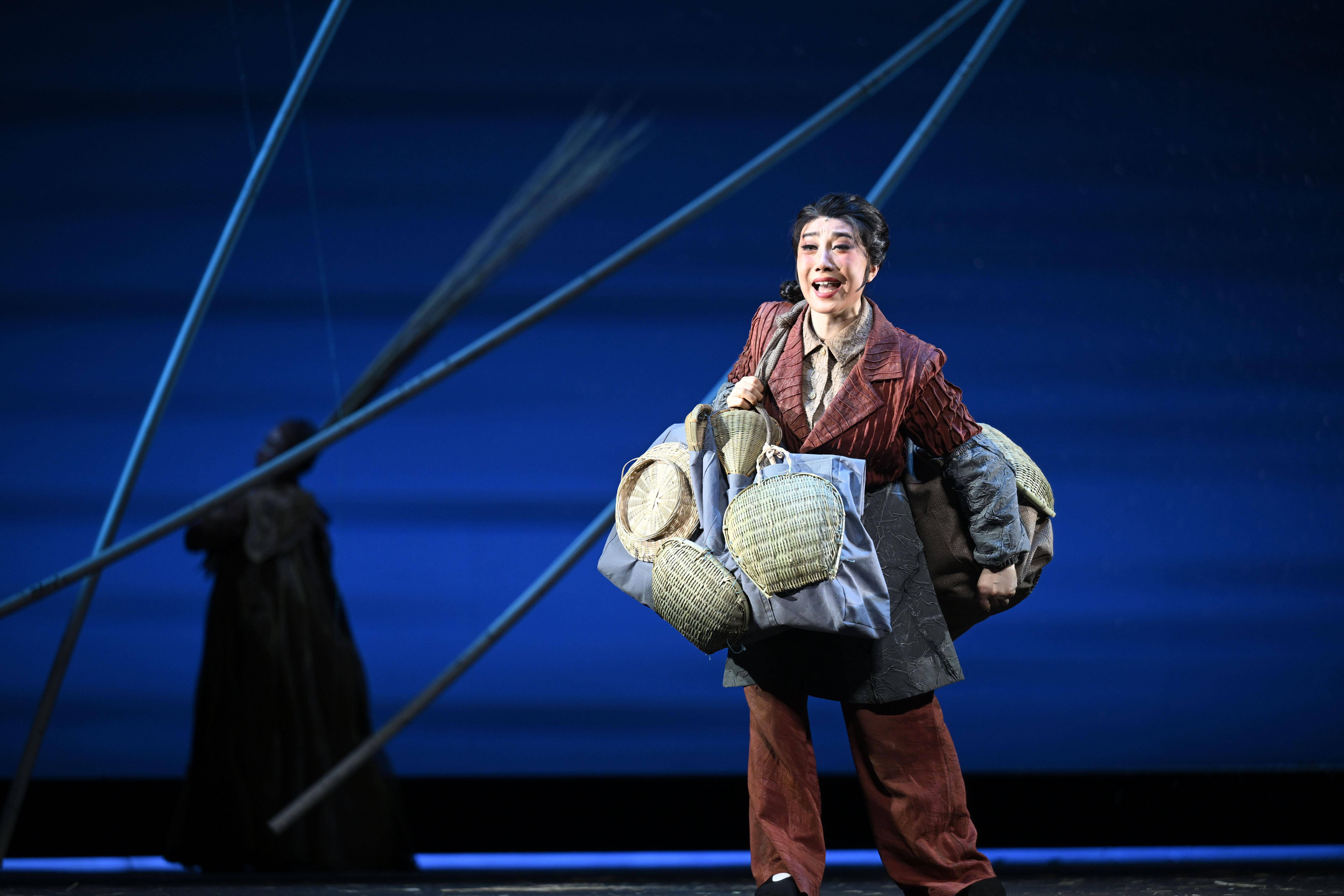 秦腔现代戏《攒劲女人》宁夏首演