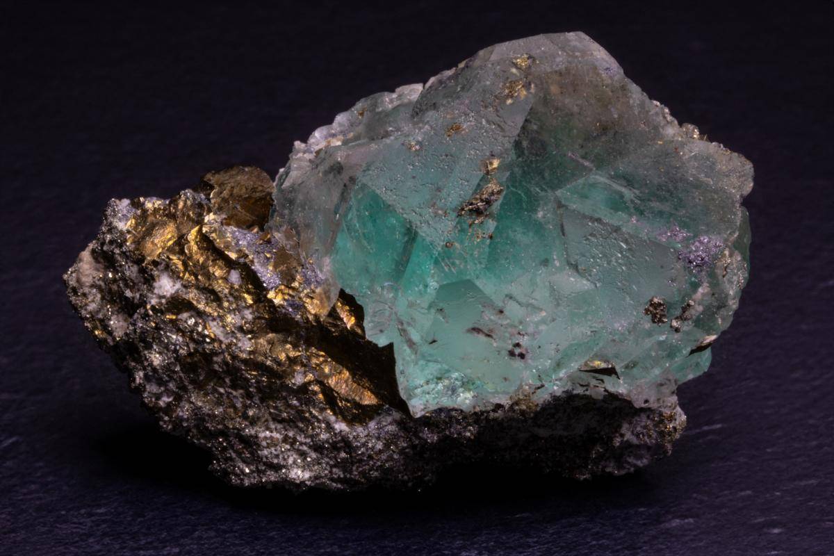 "第二稀土"萤石价格暴涨,市场迎来新机遇(附股)