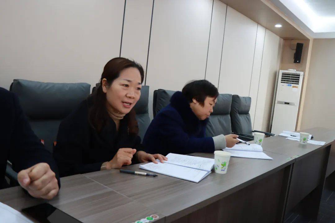 江苏盐城市亭湖新区教育局召开初中联盟生本教育教学课堂主题观摩研讨