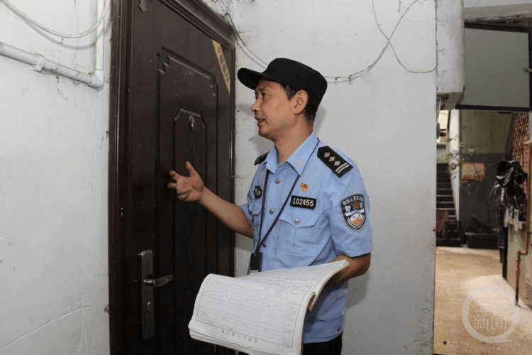 "全国特级优秀人民警察"江涌:扎根社区41年 温暖街坊邻居的心