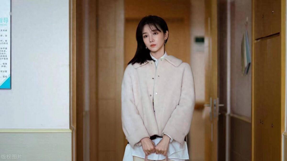 陈小纭这身材,这才是尤物啊!