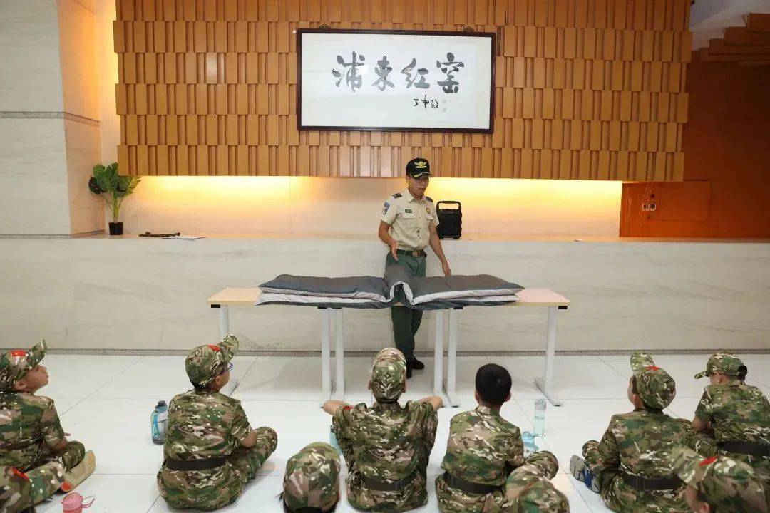 无磨砺不少年,昂立暑假"战狼"军事训练营,让孩子脱胎换骨!