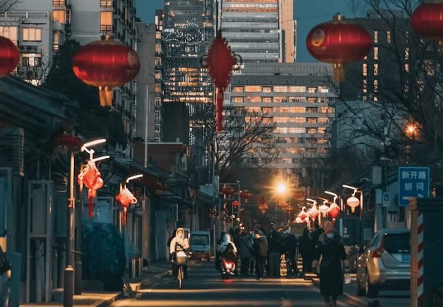 被热议的"县城贵妇",到底是什么人