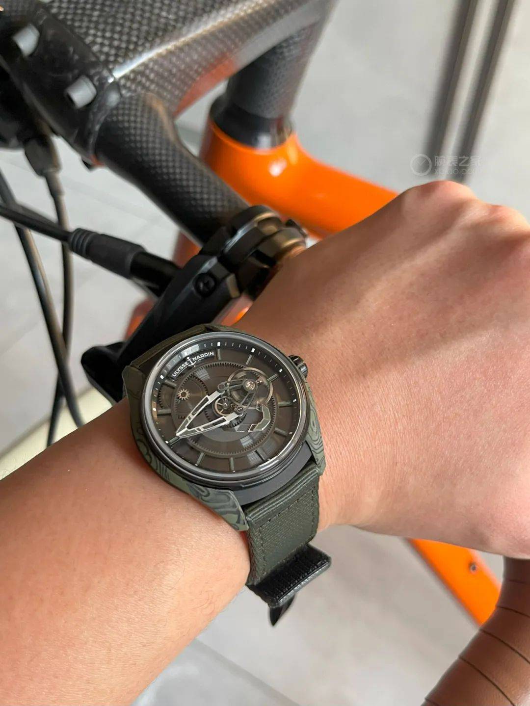我最特殊的一块腕表,科技感十足