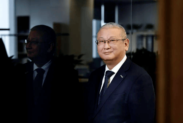 隆基绿能创始人 李振国你方唱罢我登场,光伏行业的定律似乎一直没有变