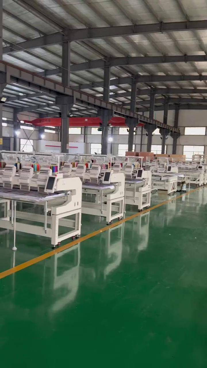 刚送完回来发个动态,有需要的来啦工厂实拍视频 电脑绣花 生产车间