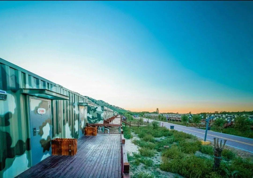 早鸟特价→超火爆草原暑期亲子游,915带您驰骋大草原,体验漂流,滑沙