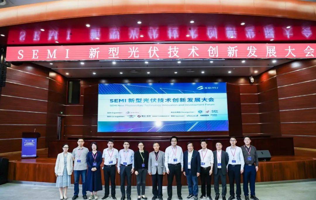 书记郭健先生以及保定市委常委,市政府常务副市长张贵宝先生致欢迎词