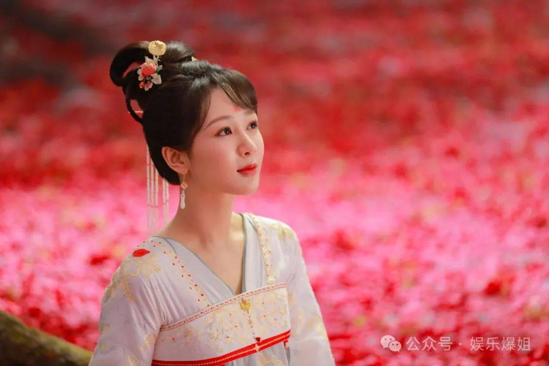 【2024.5.21】长相思2接档?王源李恩童?鞠婧祎私生活?周雨彤人品?小欢喜2022?讲讲杨旭文?_The_什么_宣传