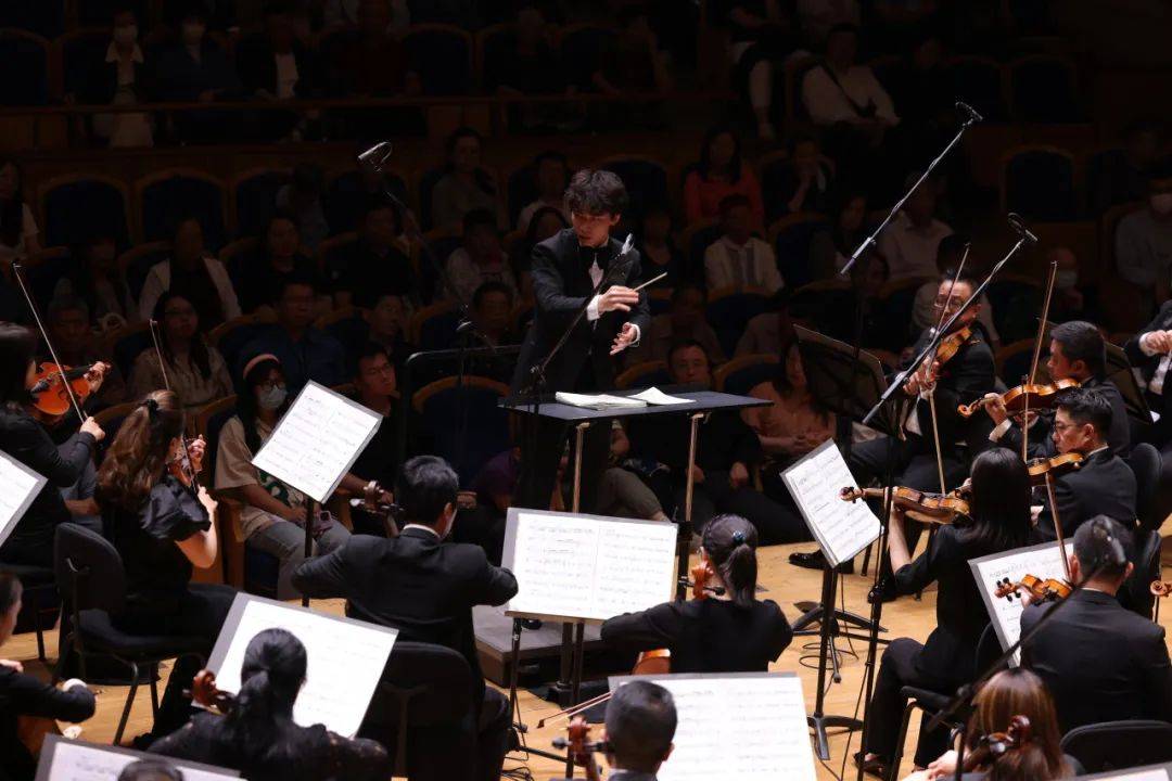 历史的回望,薪火的传承