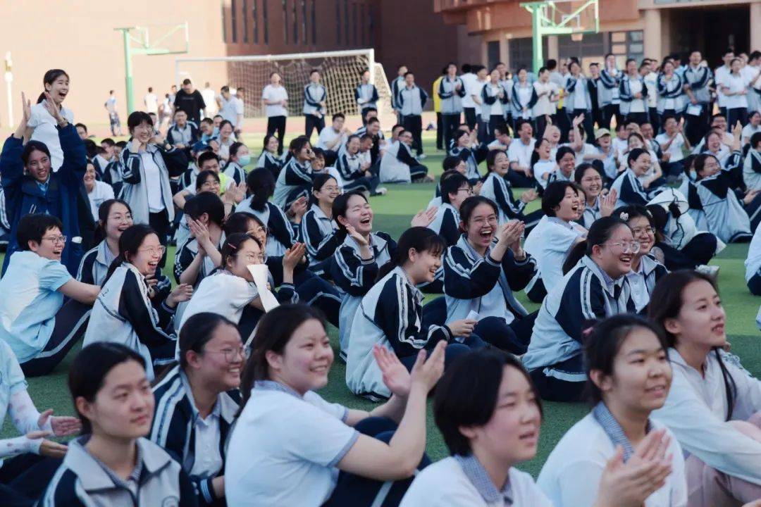 育人润心 向光而行 | 石家庄二中高三年级举行积极心理团队赋能活动