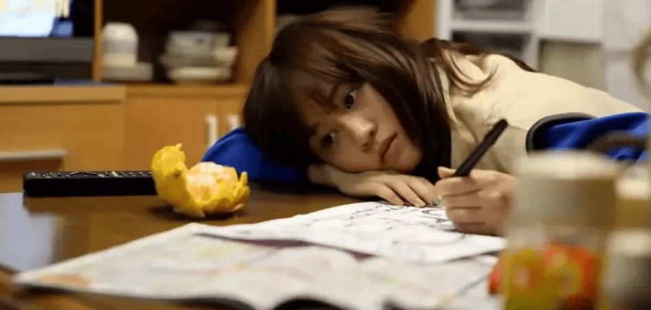 【小编杂谈】来和小编一起探讨"偷感人"的秘密吧!