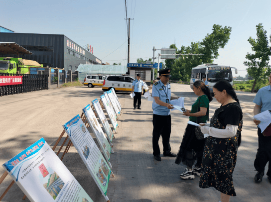 为进一步巩固澧县"四好农村路"全国示范县创建成果,形成社会共治,行业