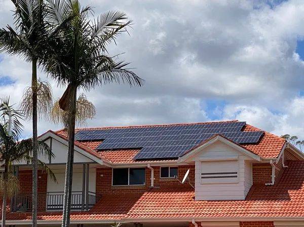 三年内投资额预将翻番 澳大利亚可再生能源开发热潮仍将持续 逾90万澳洲人依赖失业