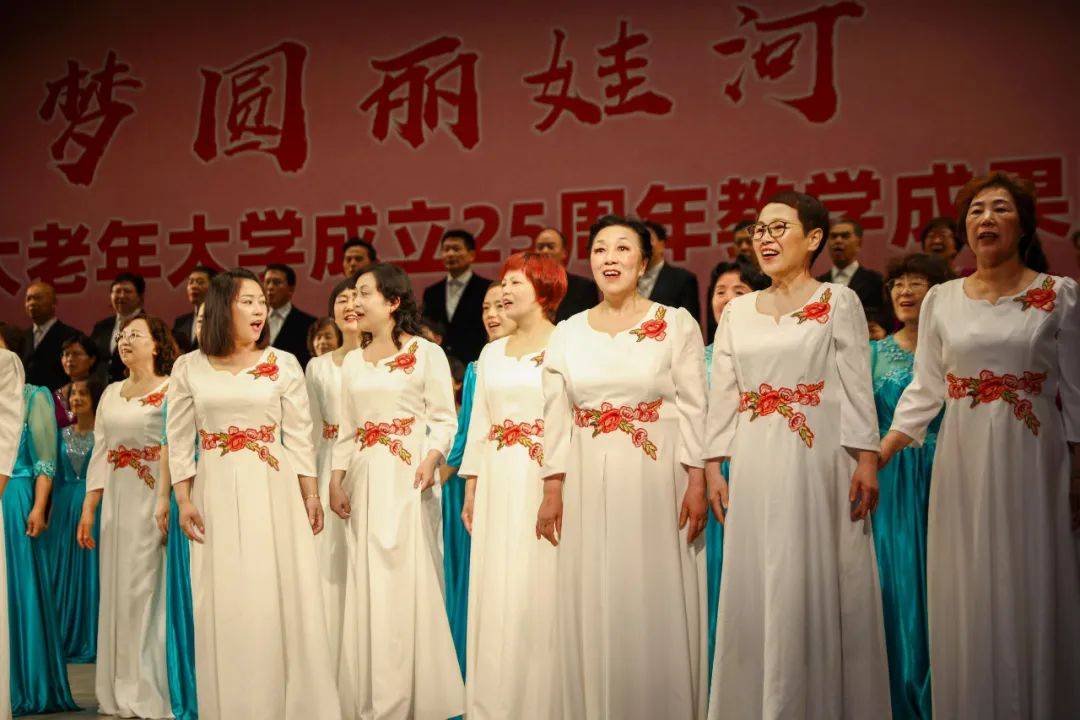 《萱草花》《伊人秀》《夕阳圆梦》《上海谣》《人间西湖》太极拳班的