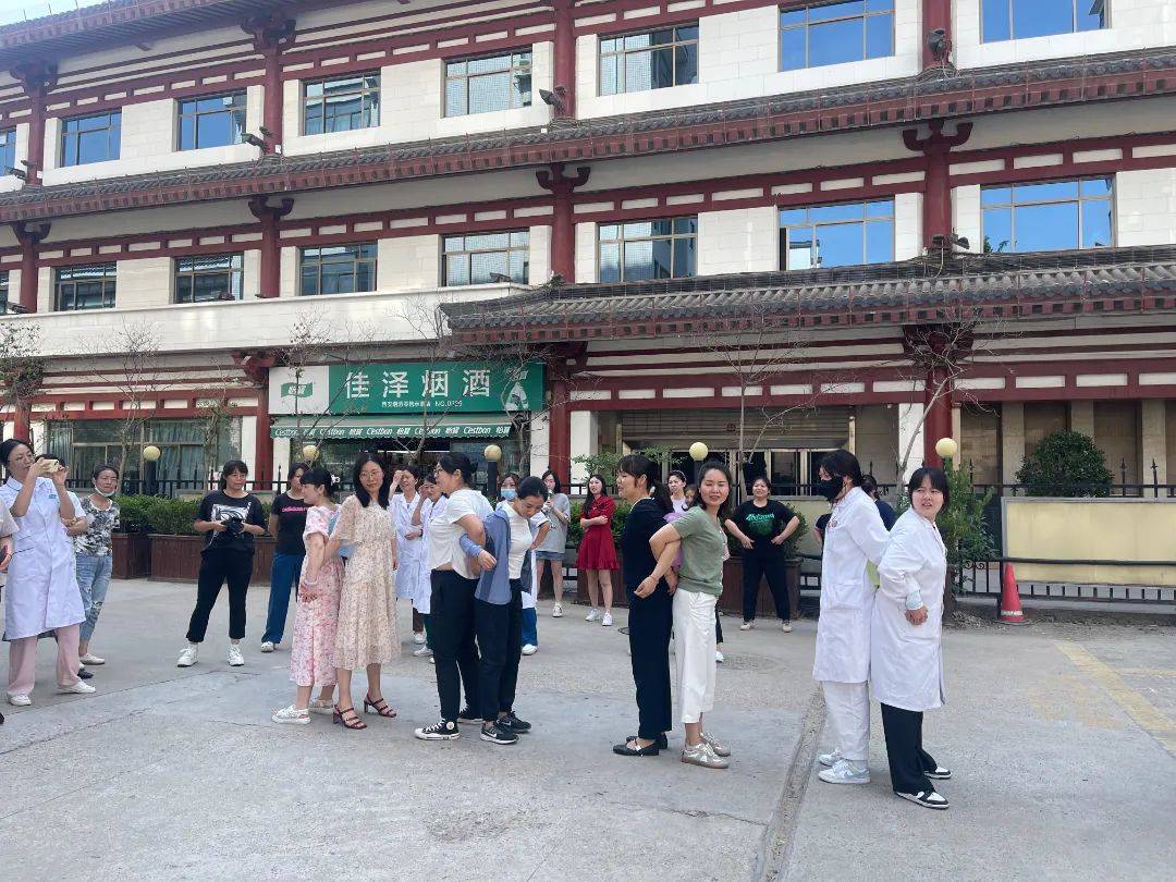 一起参与 相互协同 共同进步---西安市妇幼保健院举办职工趣味运动会