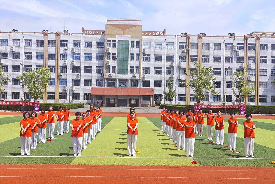 青岛即墨市田横镇:"大联动"燃起全民健身热