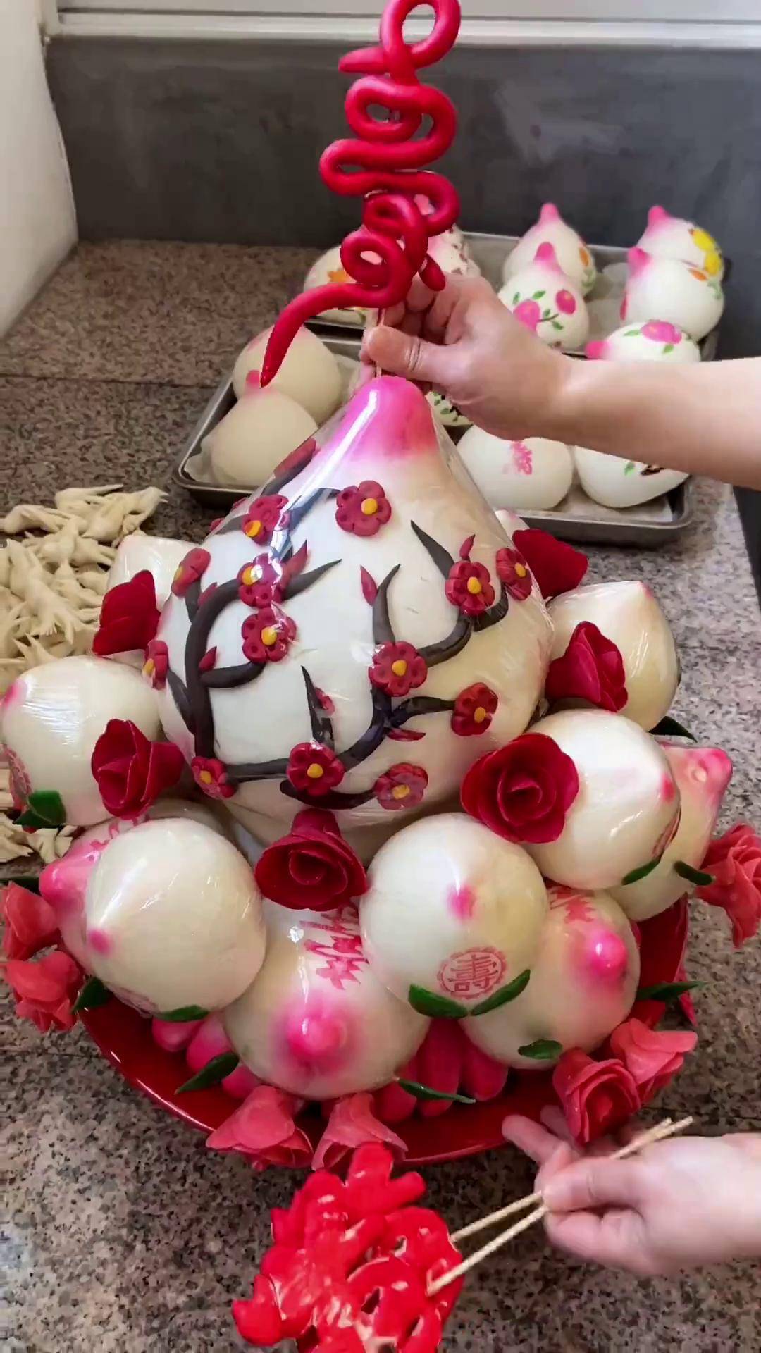 大寿桃又完工.莱州面塑 胶东花饽饽 亲手制作 山东大馒头