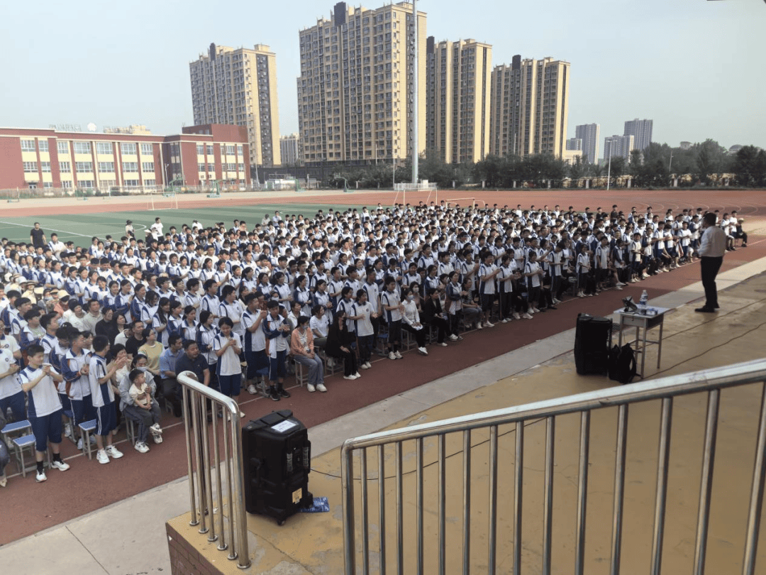【全环境立德树人】阳谷县铜谷中学举行初三励志演讲活动