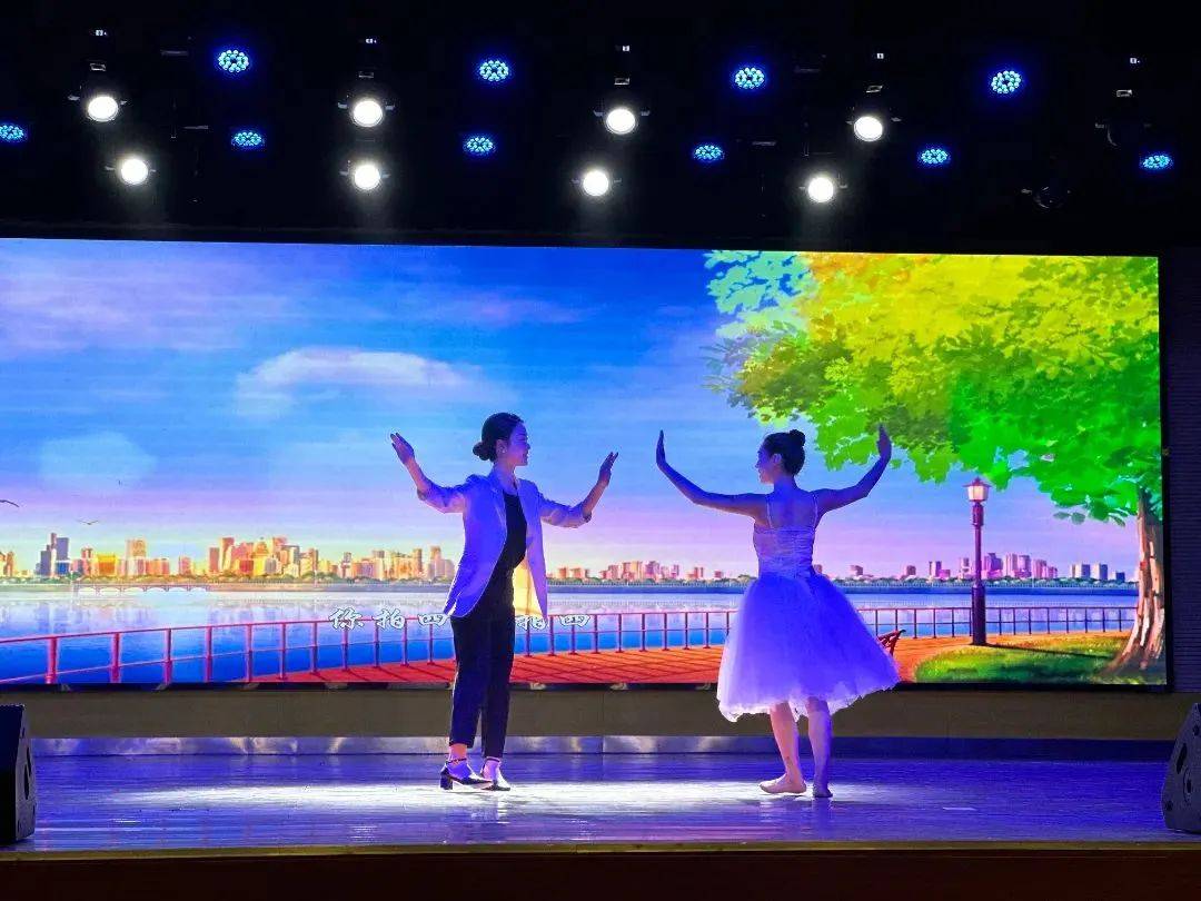 科技助残 共享美好生活 | 四川残疾人艺术团第三十