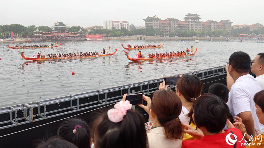 第十七届海峡两岸龙舟赛开赛_参赛_陈博_比赛