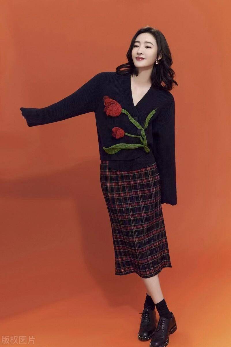 王丽坤这身材,这才是尤物啊!