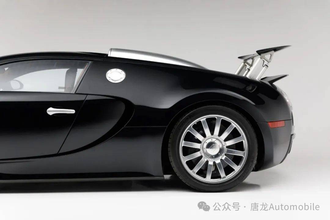 【名车鉴赏】2008年布加迪威龙16.