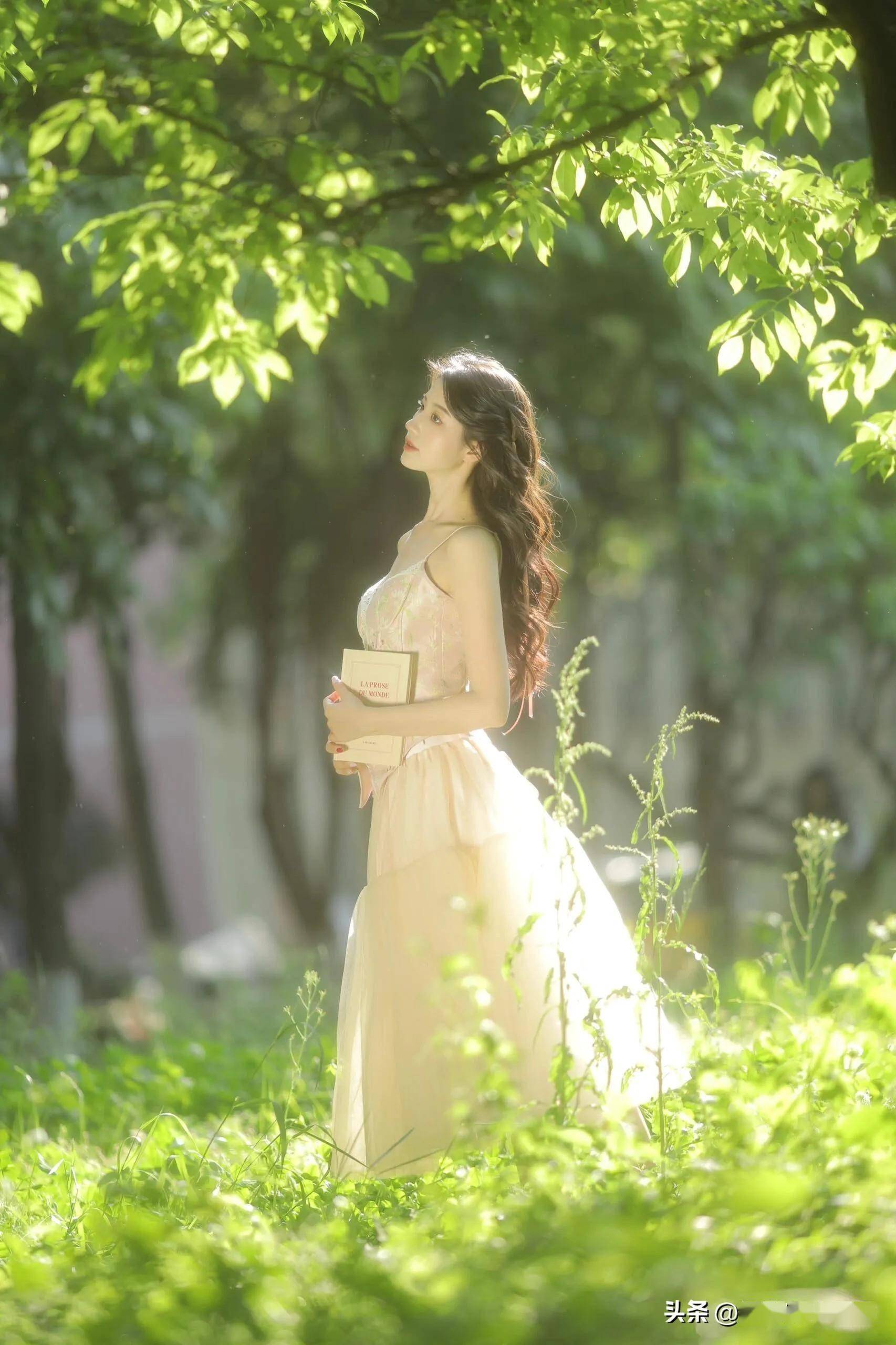 10个拍照姿势,满足不同场景拍摄需求!