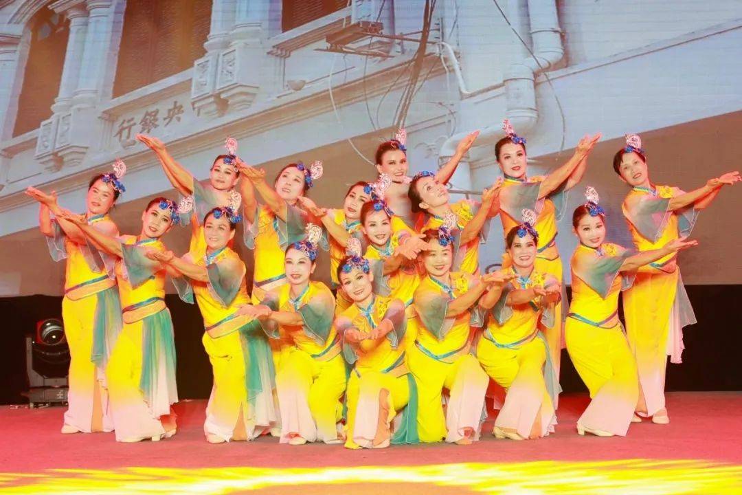 16支队伍决战美兰区第三届"美兰杯"广场舞比赛,究竟谁才是"舞王"?