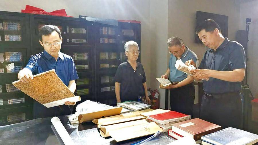 "阁老傅"家族后人向傅斯年陈列馆捐赠藏品