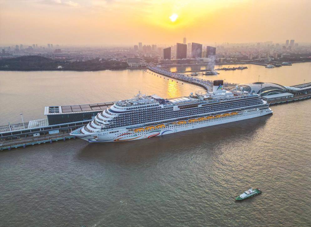 从"国之重器"到现代化产业体系_上海虹桥机场_制造业_工业