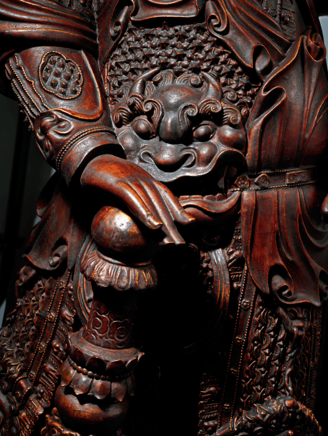 明代木雕漆金韦驮菩萨像赏析 | 中贸圣佳2024春拍