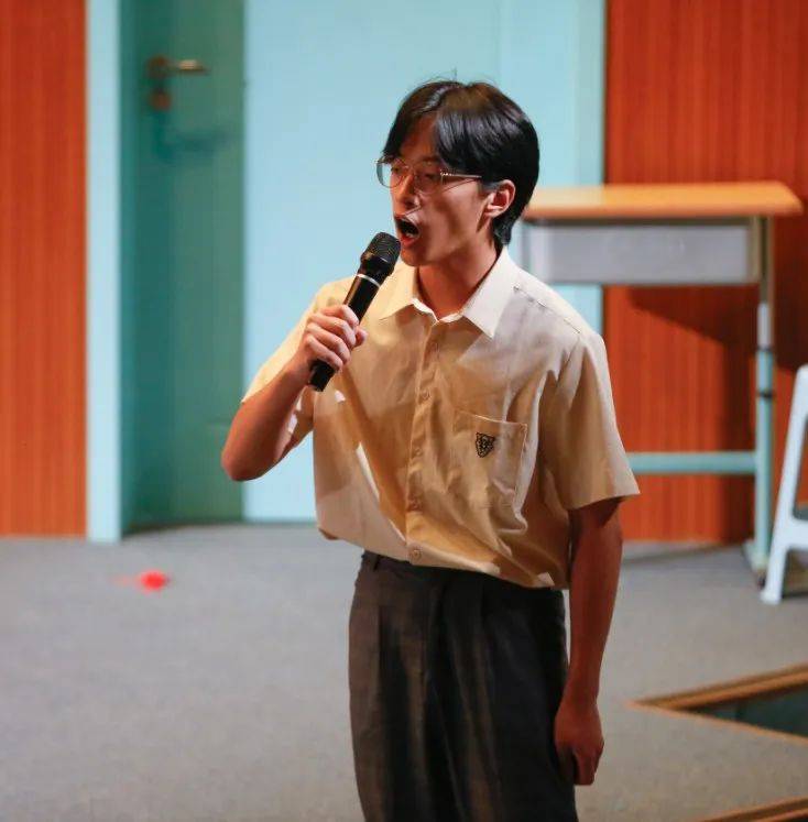 不愧是杨中学子,全程英文的"英语节"顺利闭幕!