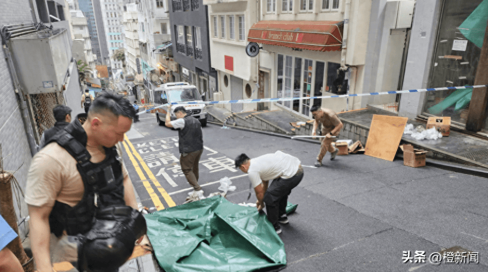 内情曝光丨一家四口住香港过渡屋,躁夫疑妻出轨酒后怒砍母女遗血路
