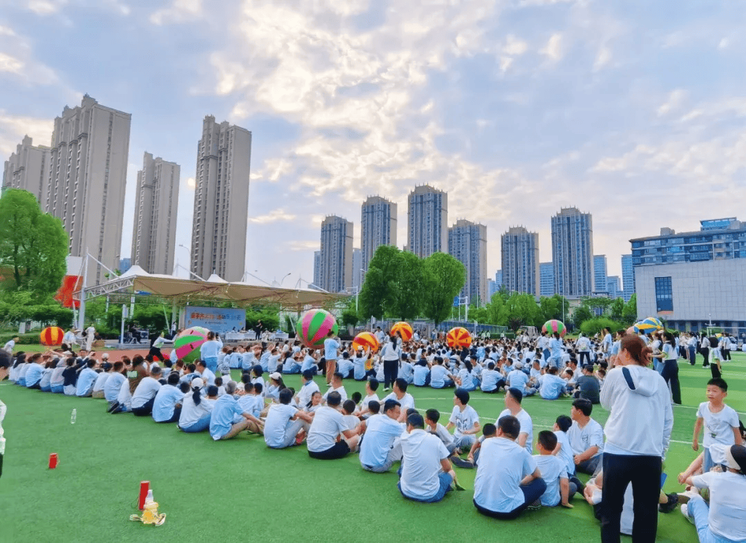 【关注】"趣"享运动 "童"样精彩