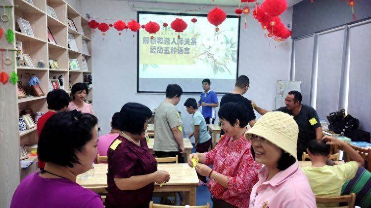 北京日报🌸管家婆一肖-一码-一中一特🌸|和父母一起出出汗吧！幼儿园萌娃健康过六一