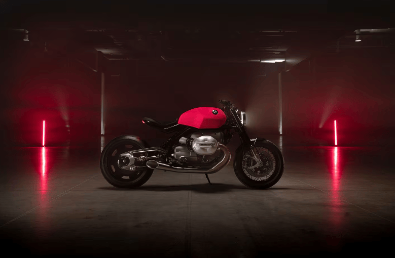 如同r12,r18一样,r20也采用了标志性的水平对置式布局,不过却搭载了