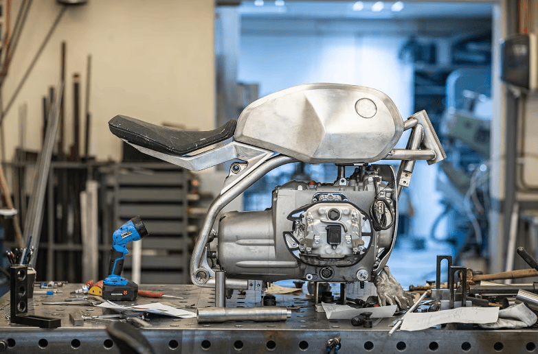 big boxer!宝马发布搭载2000ml排量拳击手发动机的r20概念车