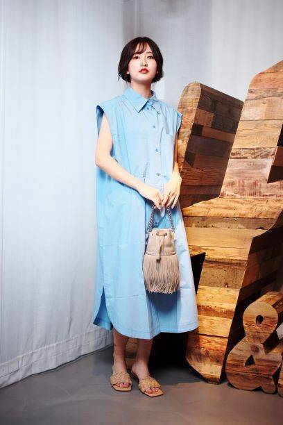 到了日本才发现:满大街的女性都在穿连衣裙,气质又高级,真时髦