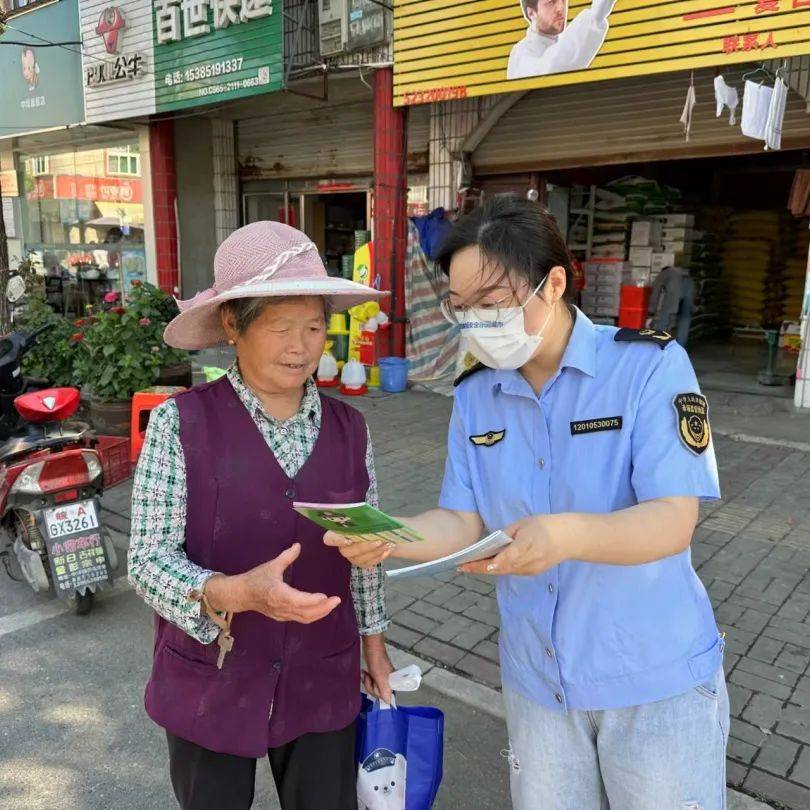 【护苗2024】巢湖市中垾镇团委联合多部门开展"文明绿书签 护苗伴