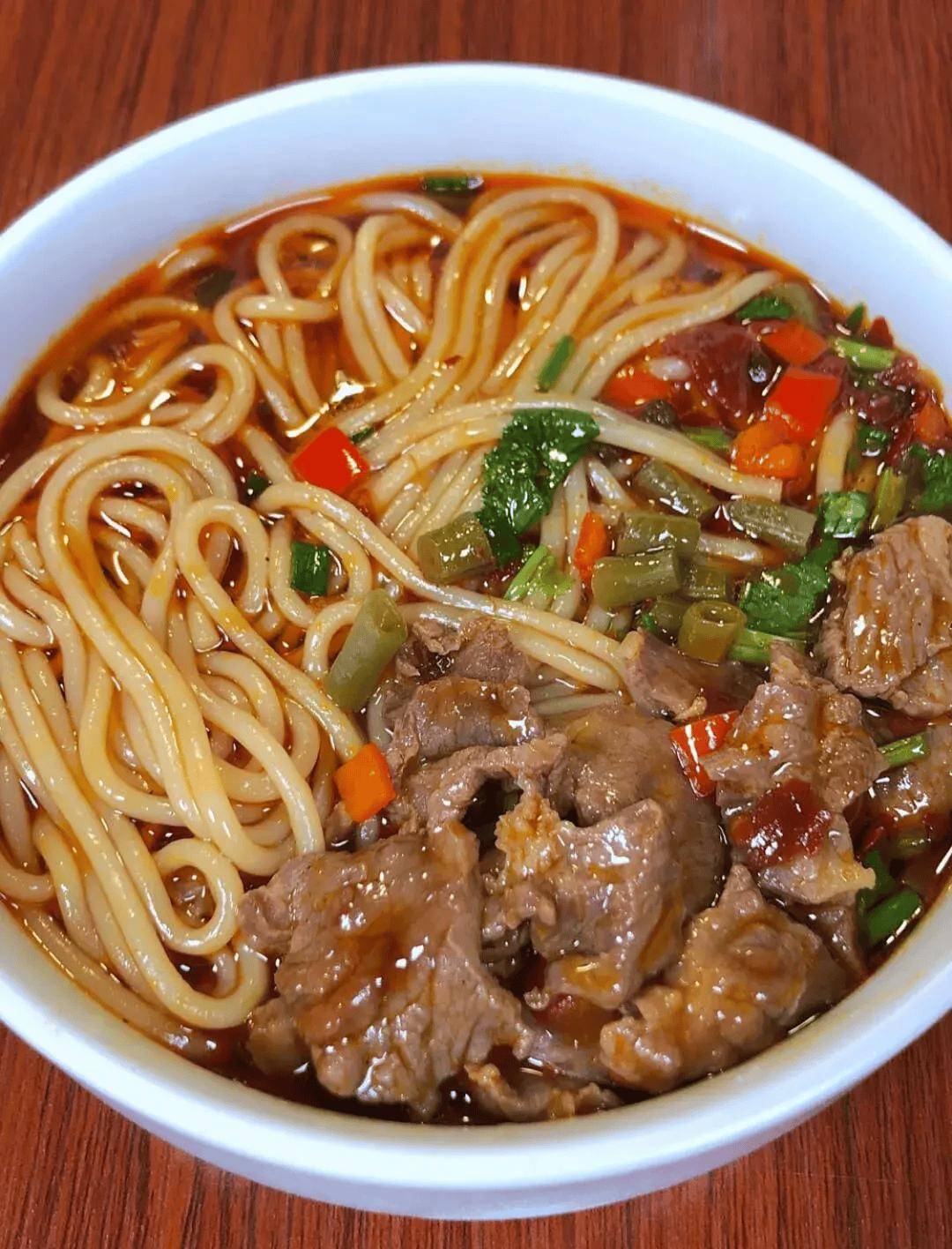 要说米粉好吃,还得是这些地方的,汤鲜味美,一口上瘾_做法_米线_肉酱