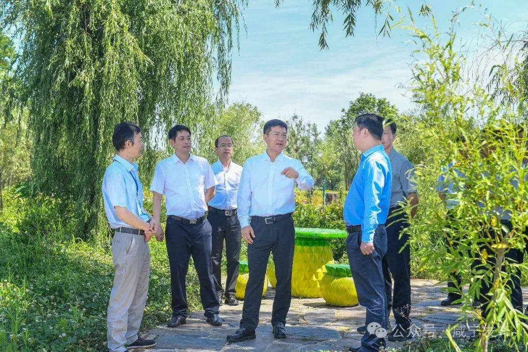 孟祥伟到嘉鱼调研督导林长制工作:67持续增强生态环境保护意识 共同