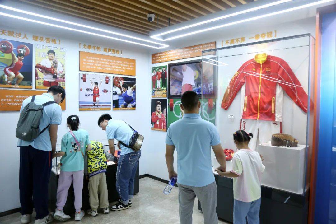 传递正能量,安徽省退役运动员与合肥市儿童福利院开展共建