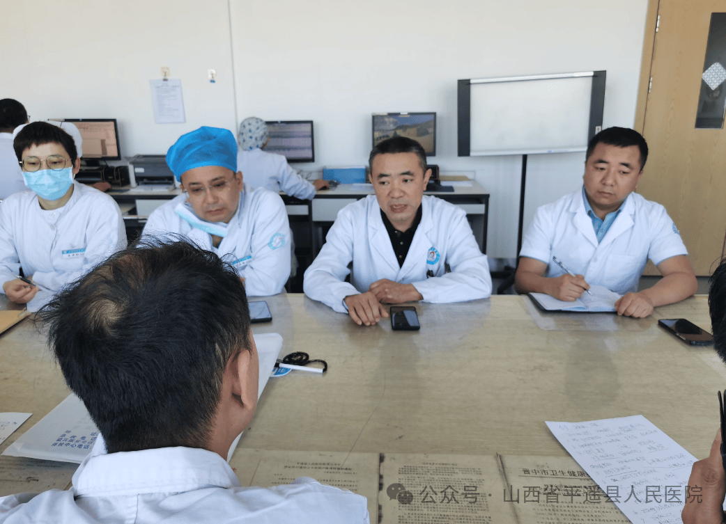 珍主任,心血管内科王小康副主任,泌尿外科张英川护士长等人员共同参与