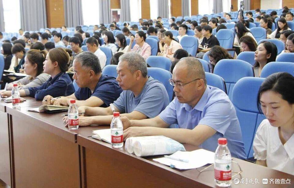 腾讯新闻：2024澳门精准正版资料-上海市党纪学习教育警示教育会举行