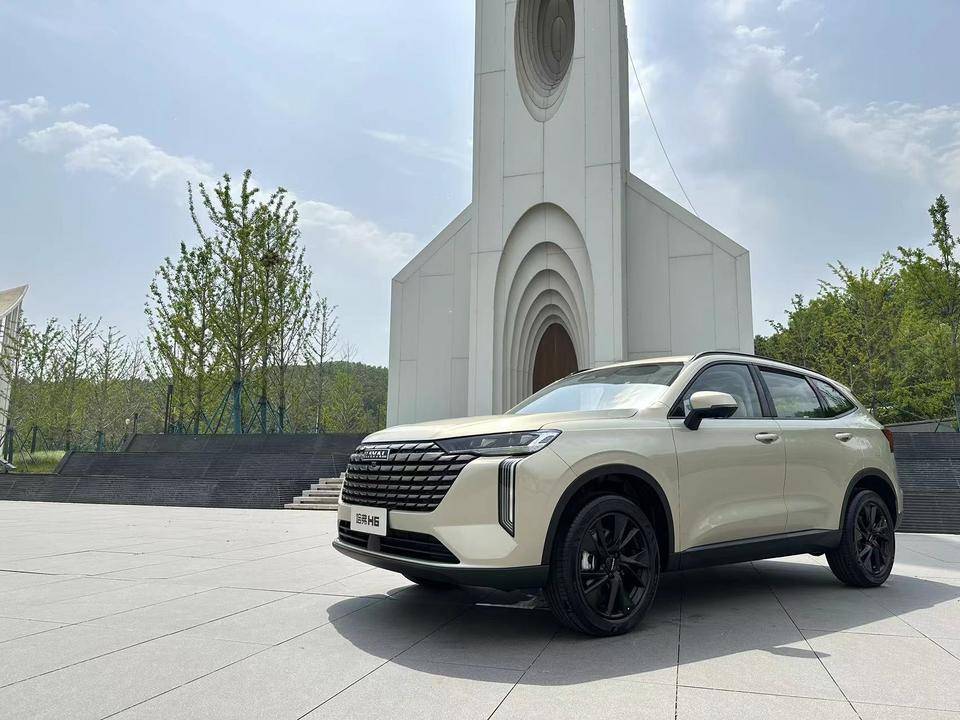 坐着舒服开着爽:新一代哈弗h6专注家庭出行的全场景需求