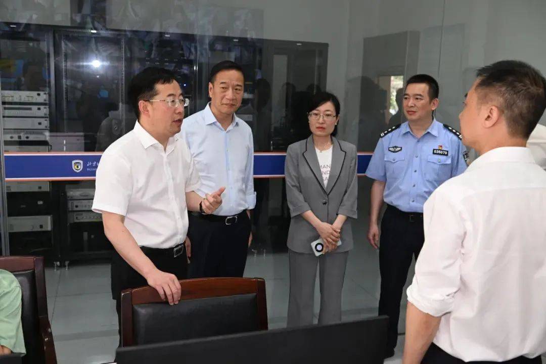 【高考护航行动】县市区“一把手”督查高考准备工作_保障_考务_考点