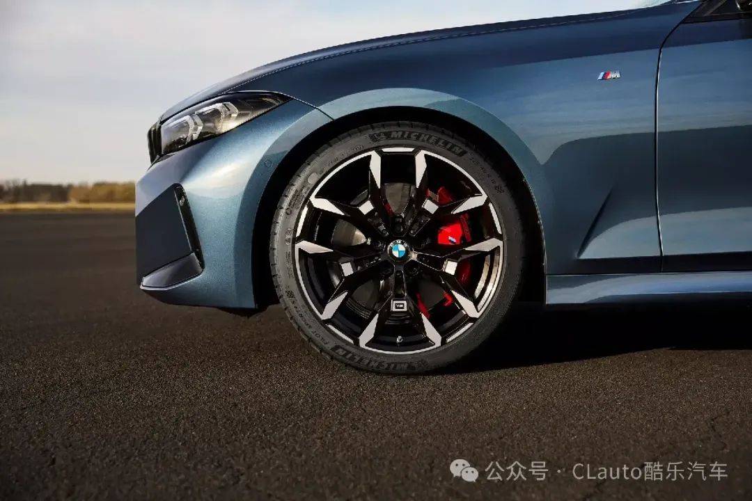 宝马发布全新2025款3系官图,颜值在线,运动科技全力加持 | 酷乐汽车