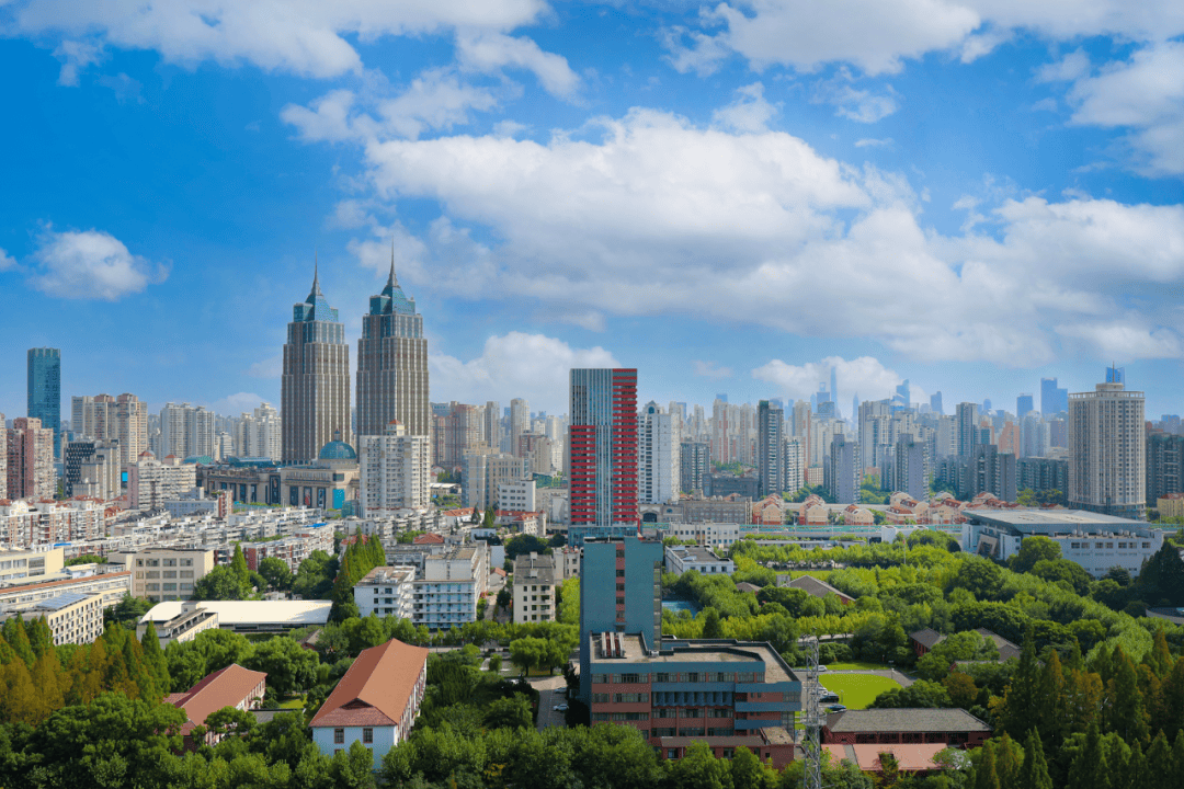 华东师范大学怎么样_华东师范大学是几本_华东师范大学学校简介